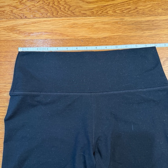 FLEO 6" Bike Shorts (Soft Activewear Short) - Size Large - Picture 2 of 5